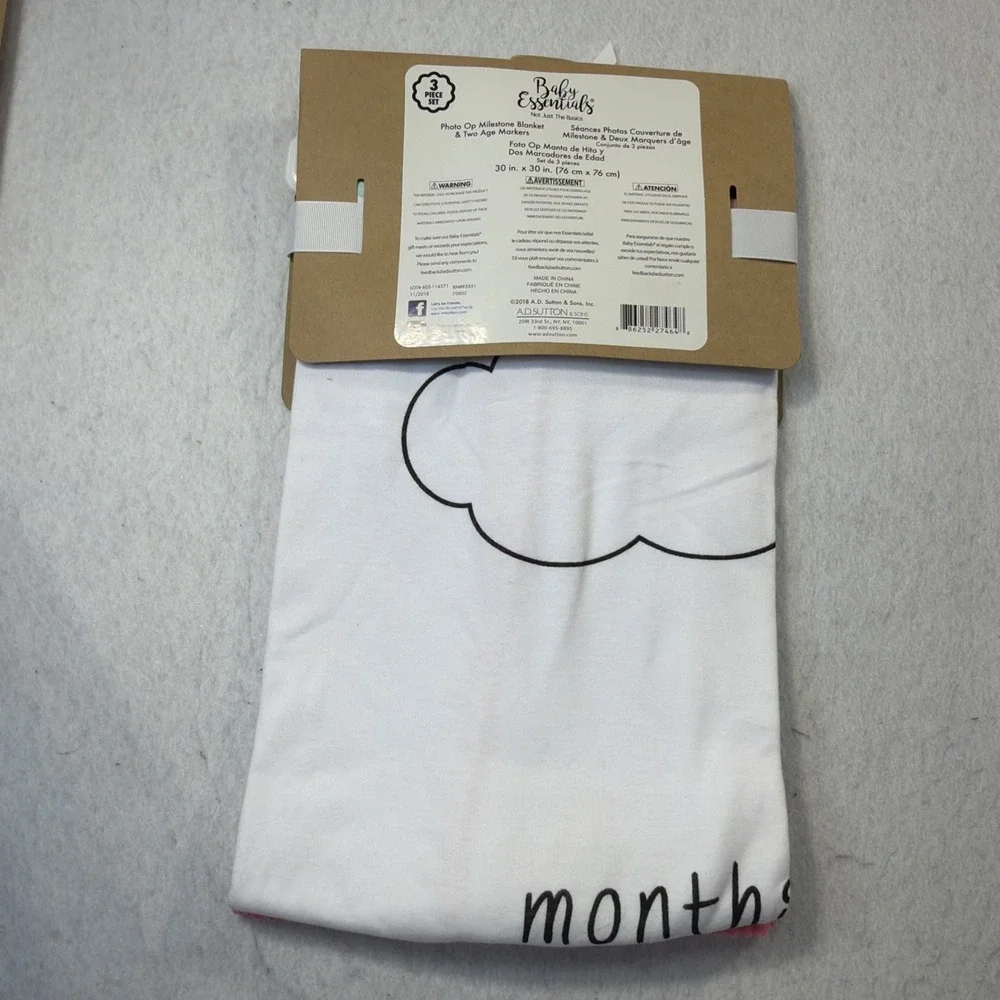Baby Essentials Pink Blanket Photo Op Milestone &‎ 2 Markers NWT